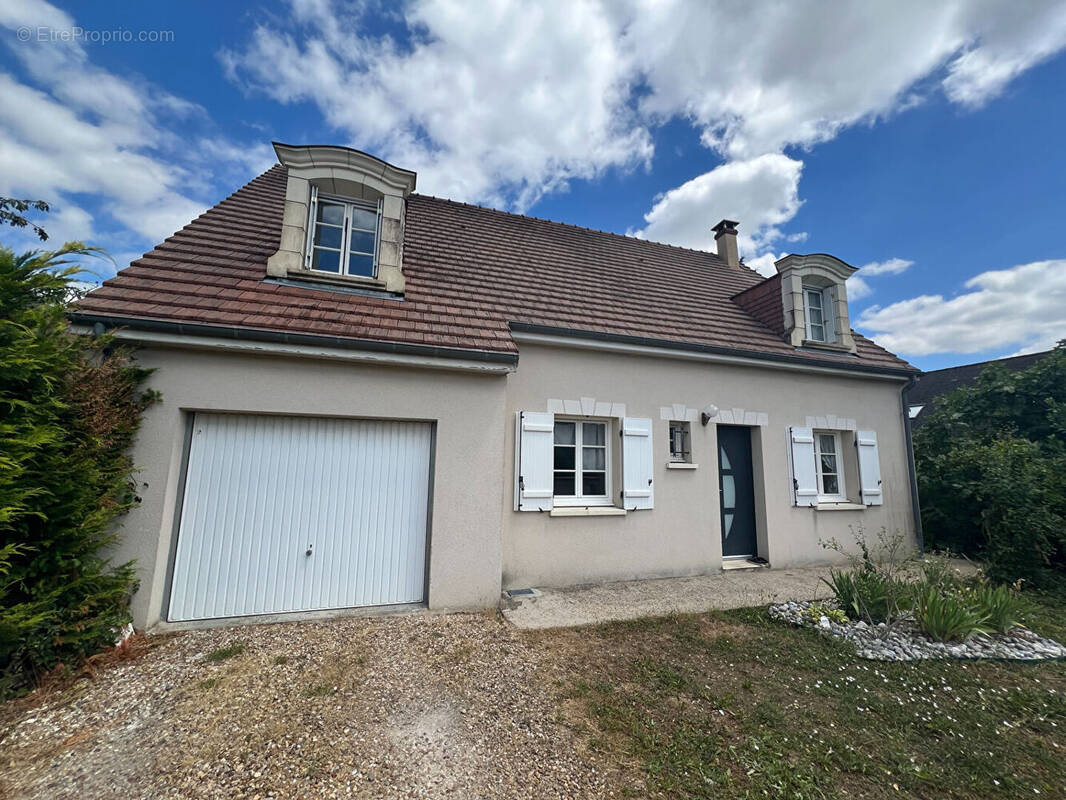 Maison à CHAMBRAY-LES-TOURS
