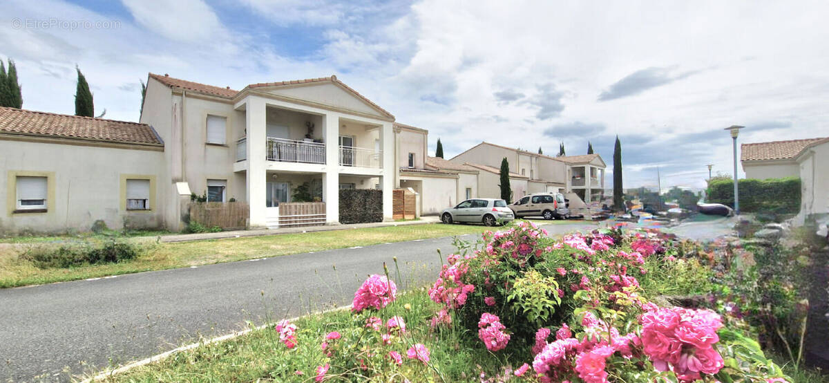 Appartement à SAINT-QUENTIN-DE-BARON