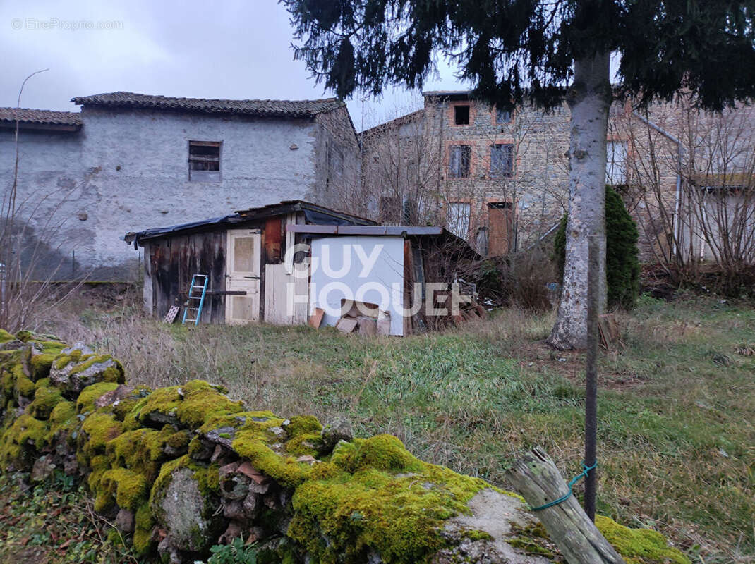 Maison à NOIRETABLE