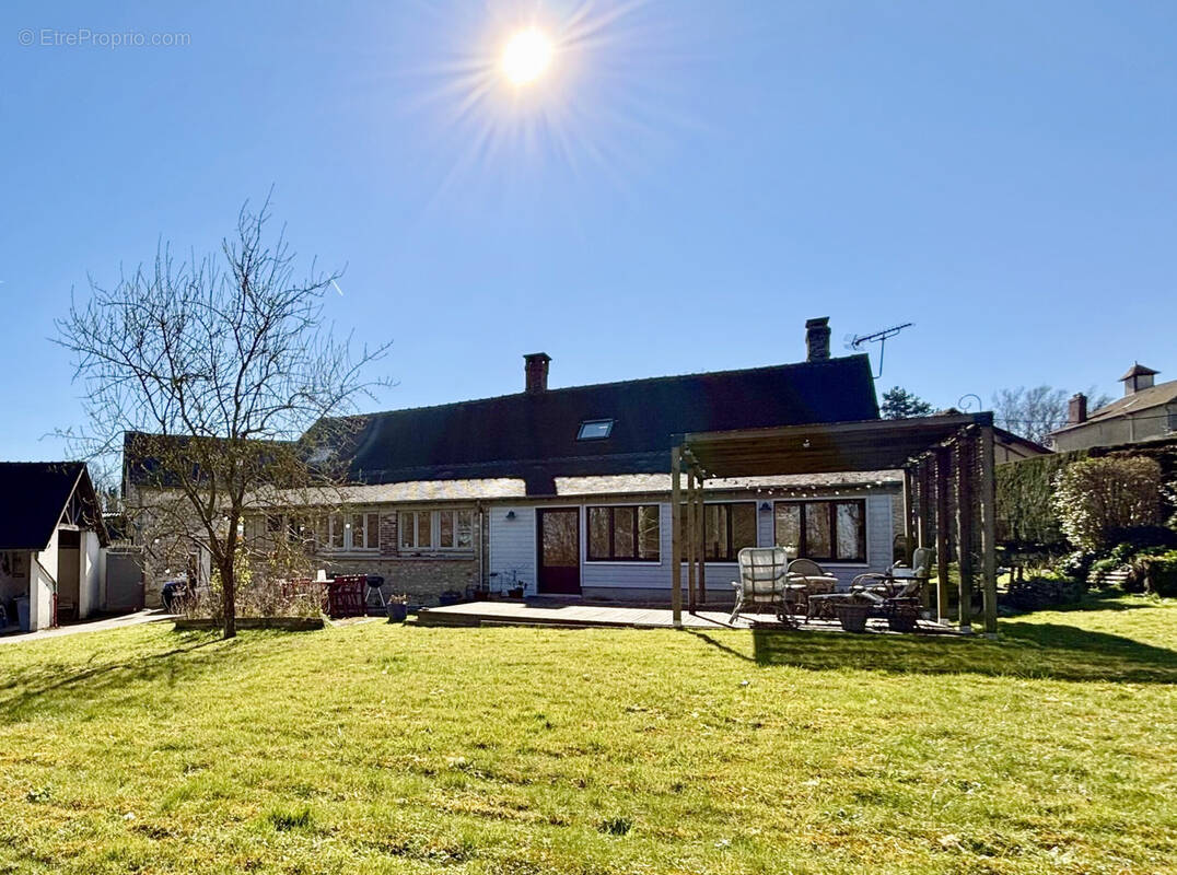 Maison à TOURNY
