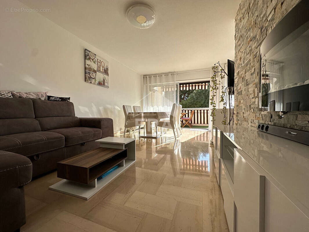 Appartement à CAGNES-SUR-MER