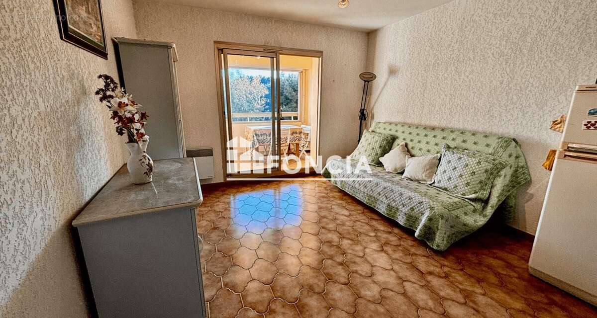Appartement à SIX-FOURS-LES-PLAGES