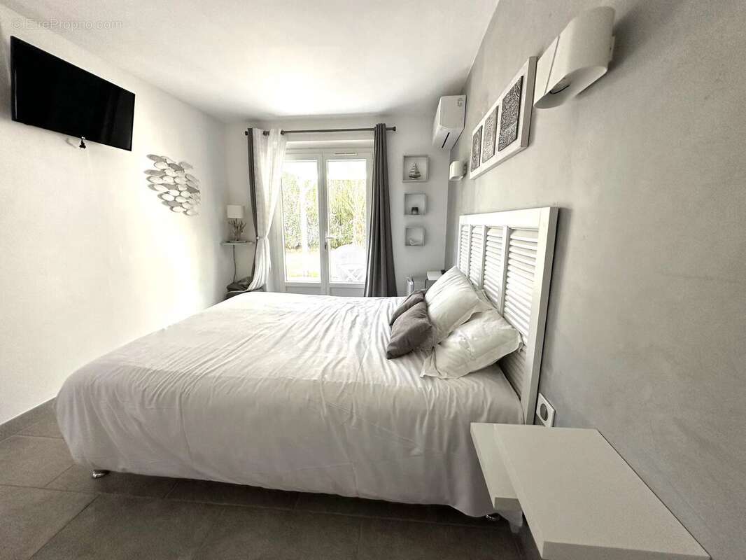 Maison à VALLAURIS