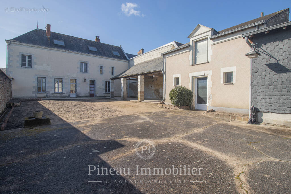Maison à BEAUFORT-EN-VALLEE