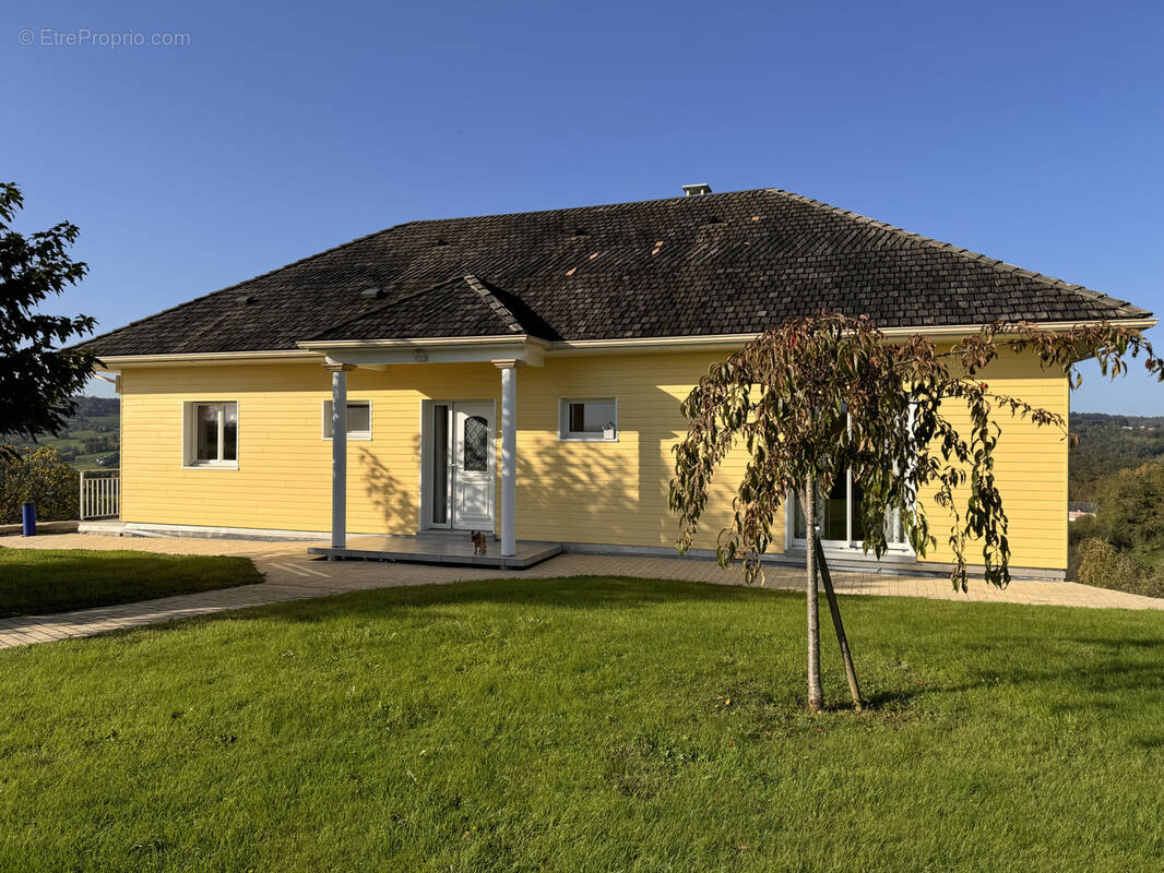 Maison à SAINT-AULAIRE