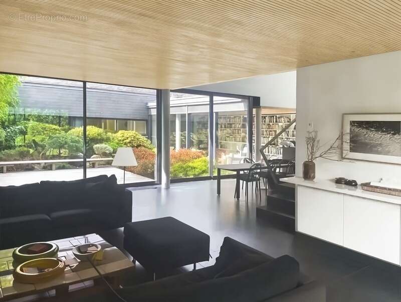 Maison à COMBRIT