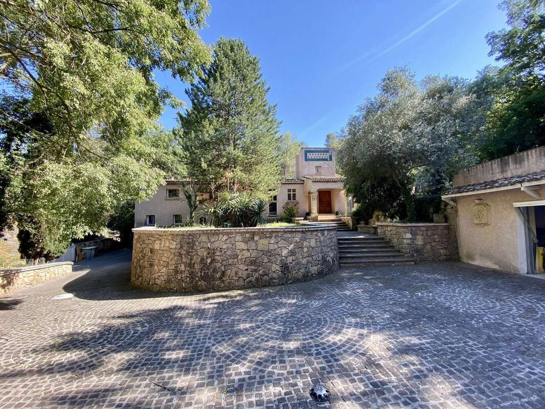 Maison à AIX-EN-PROVENCE