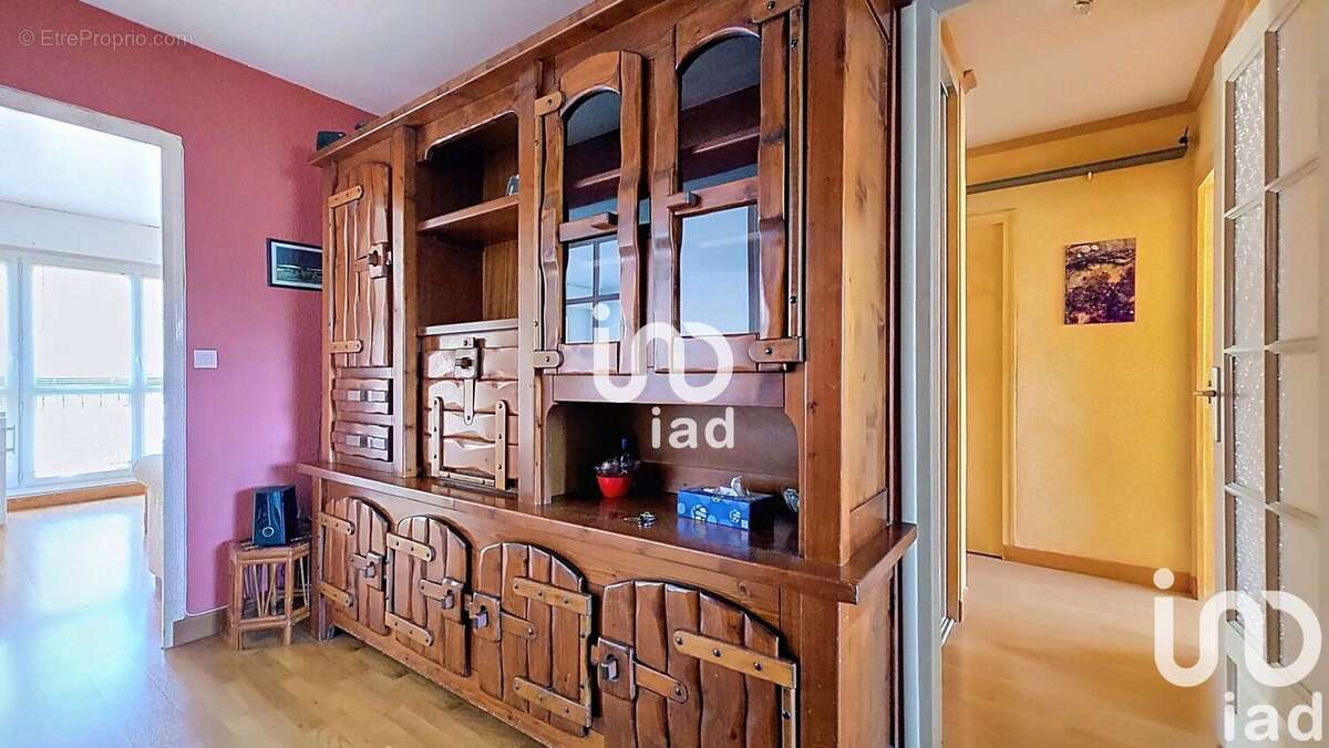 Photo 8 - Appartement à RIS-ORANGIS