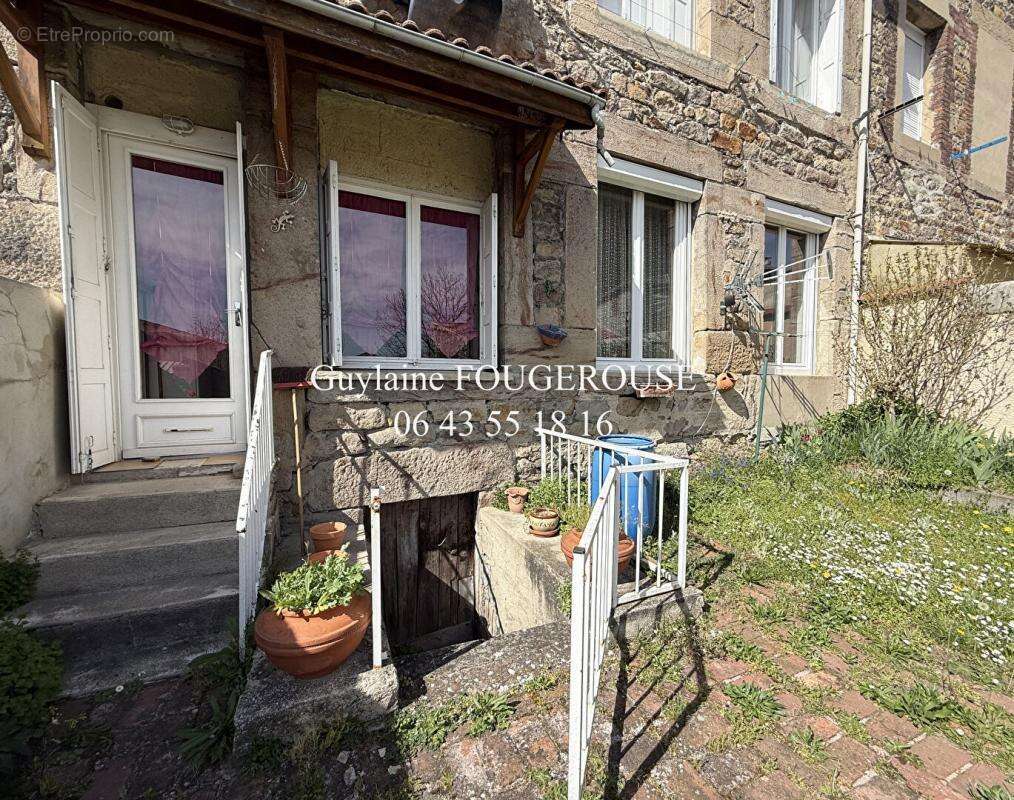 Appartement à SAINT-ETIENNE