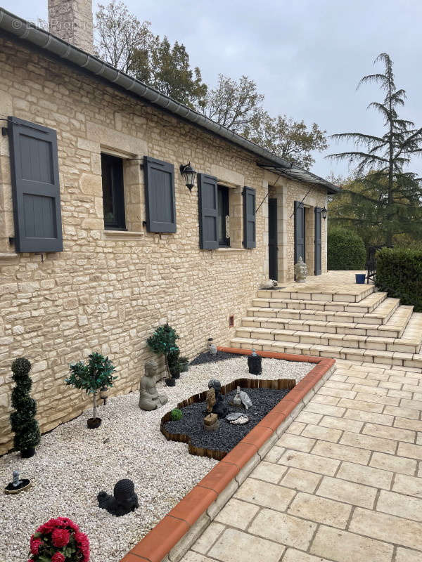 Maison à CORDES-SUR-CIEL