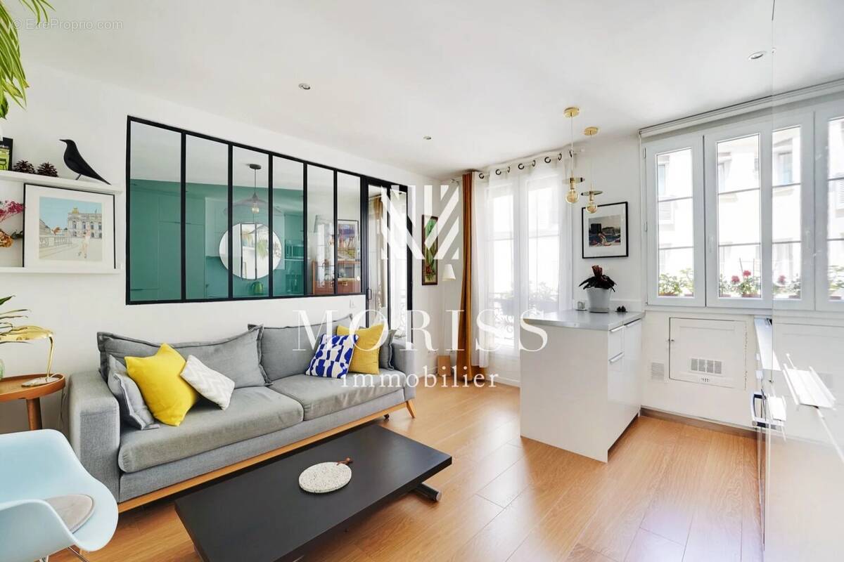Appartement à PARIS-11E