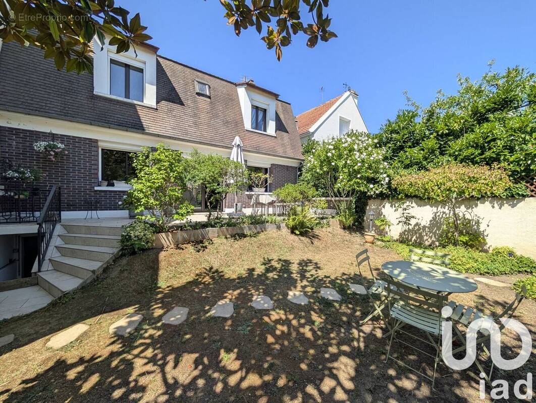 Photo 1 - Maison à CHAMPIGNY-SUR-MARNE