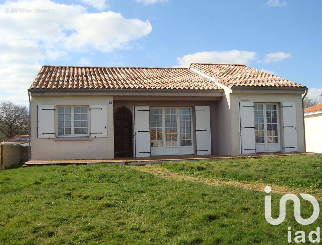 Photo 1 - Maison à AUBIGNY