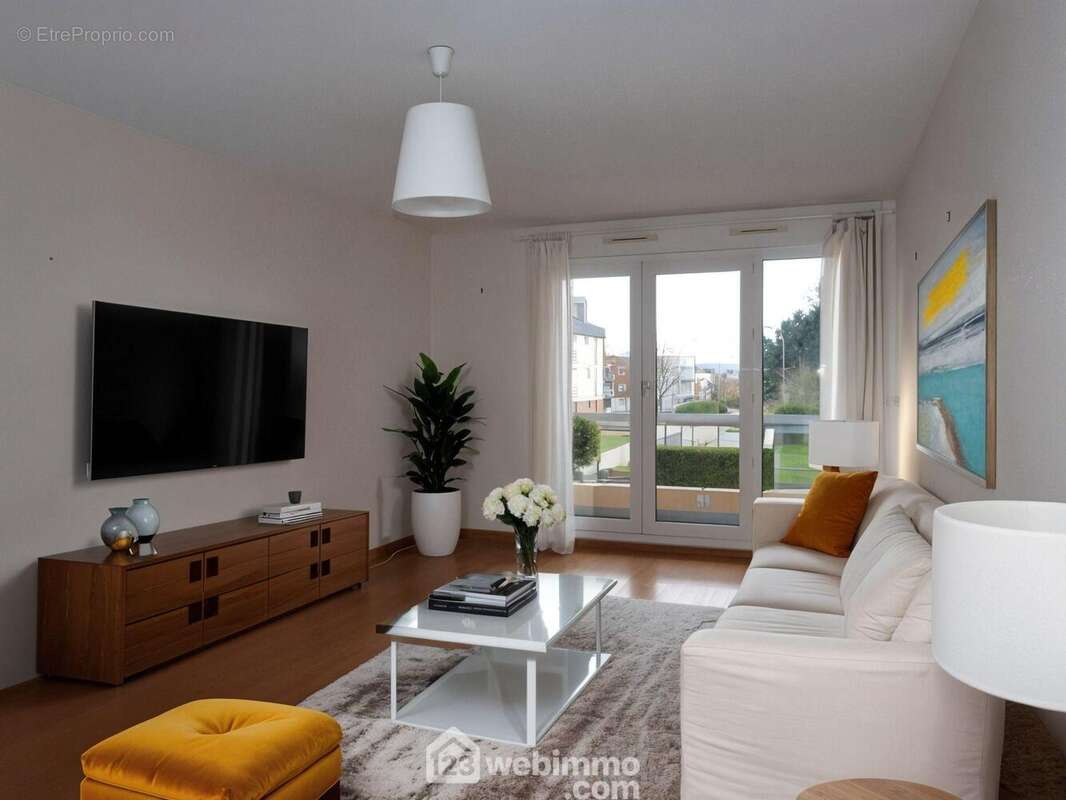 Appartement à MONT-SAINT-AIGNAN