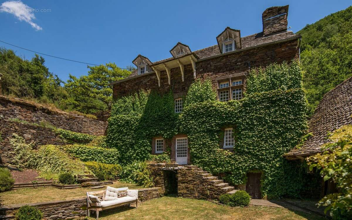 Maison à LAGUIOLE