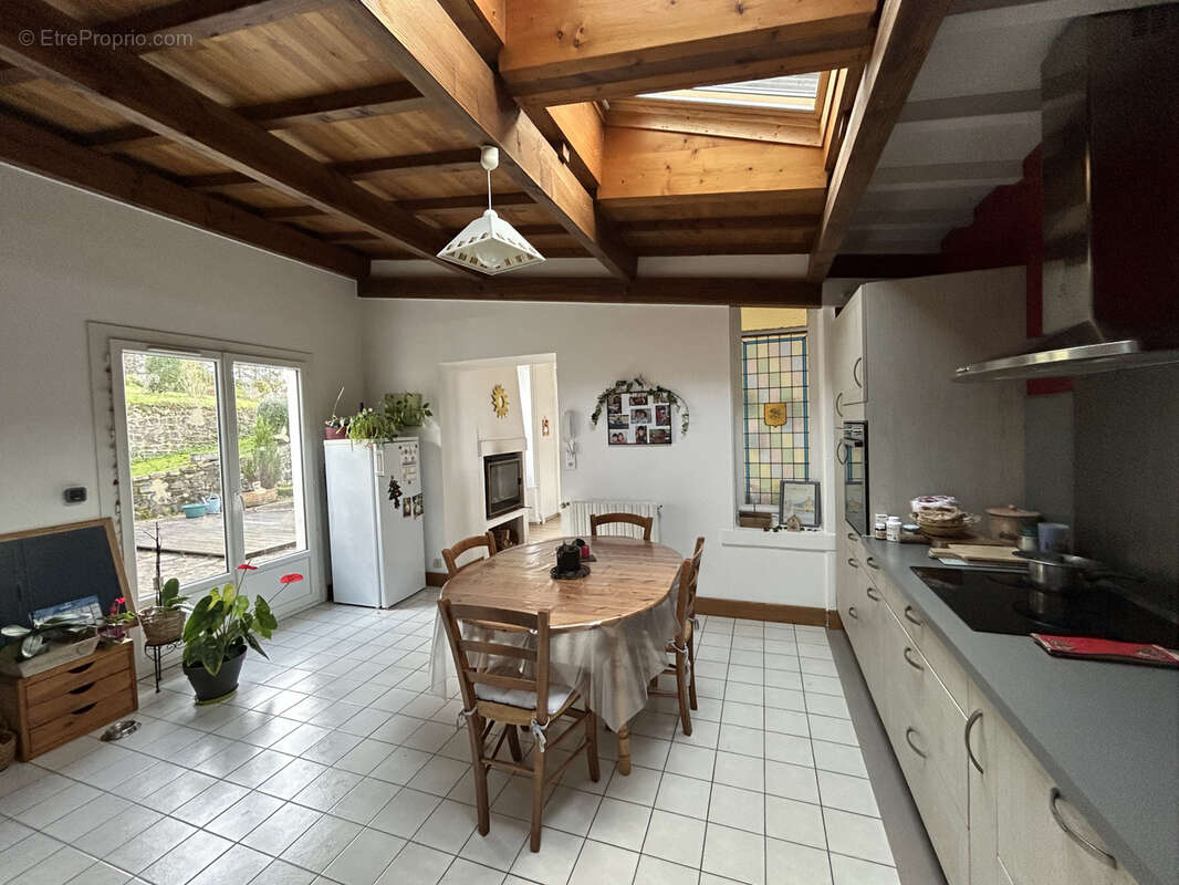Maison à SEILHAC