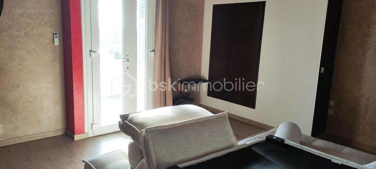 Appartement à MILHAUD