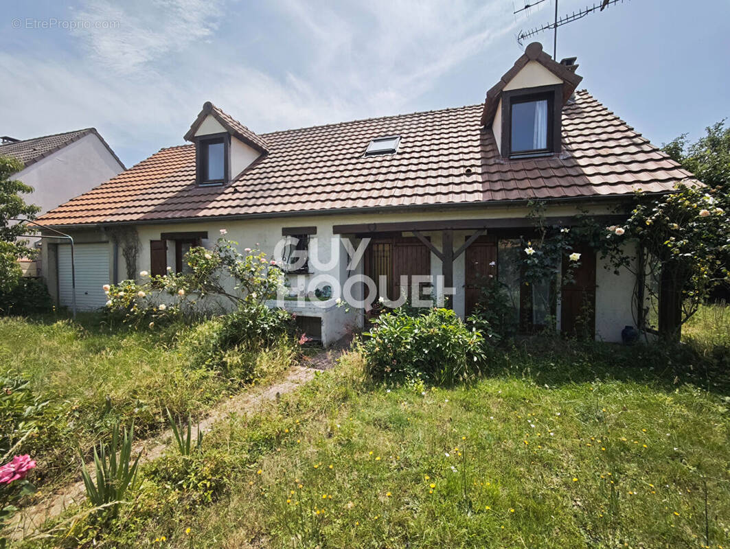Maison à COLTAINVILLE