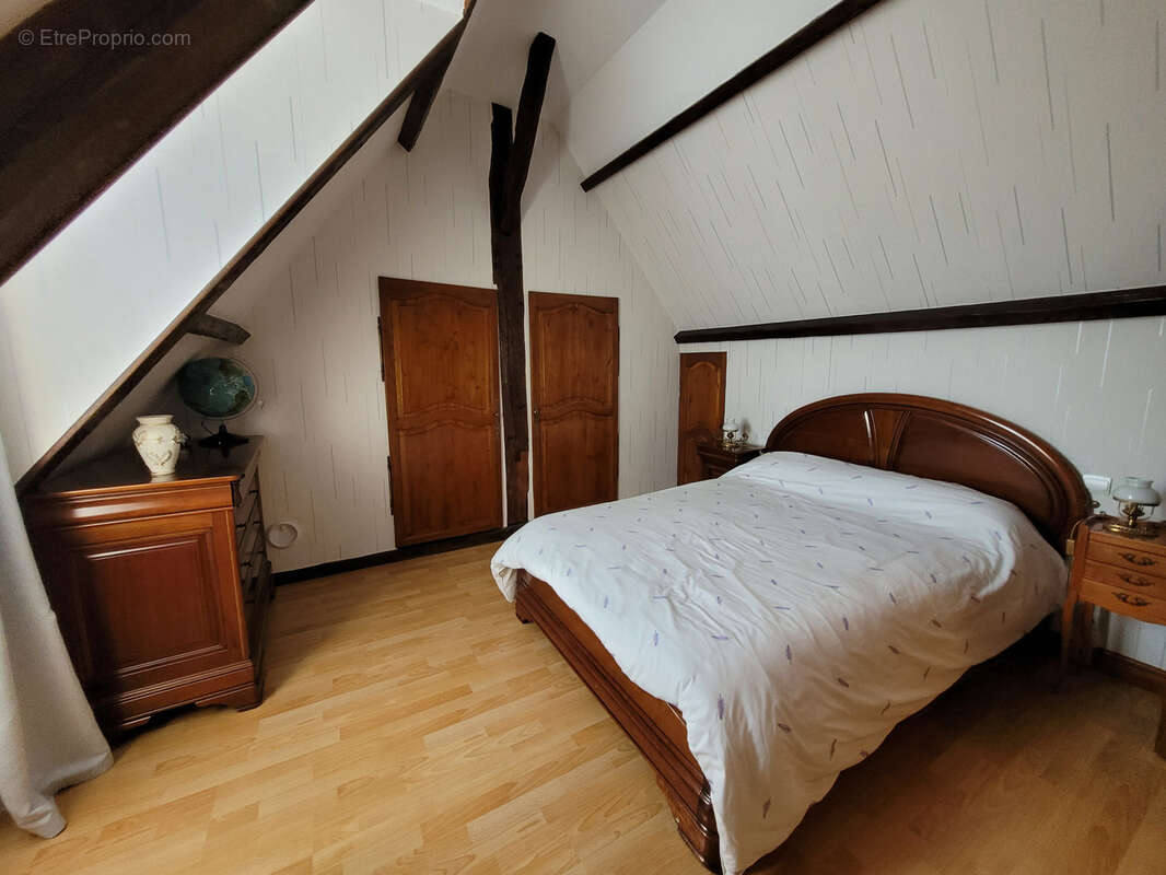 Maison à LA SUZE-SUR-SARTHE