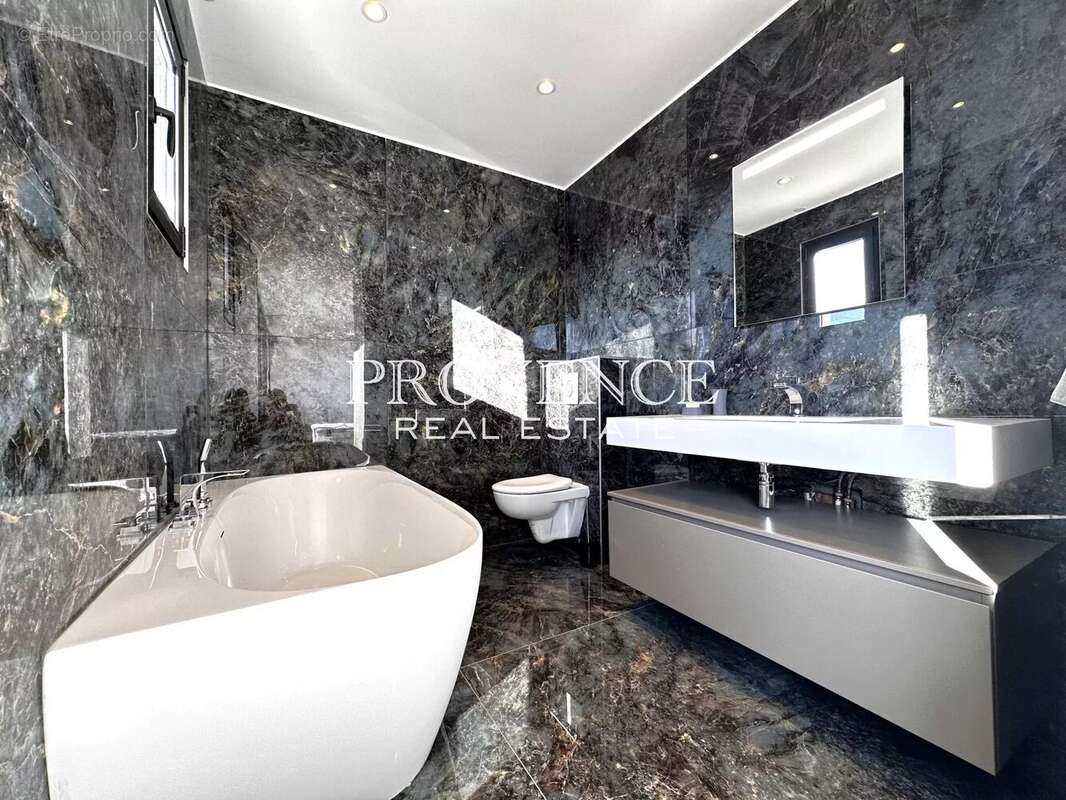 Maison à MARSEILLE-12E