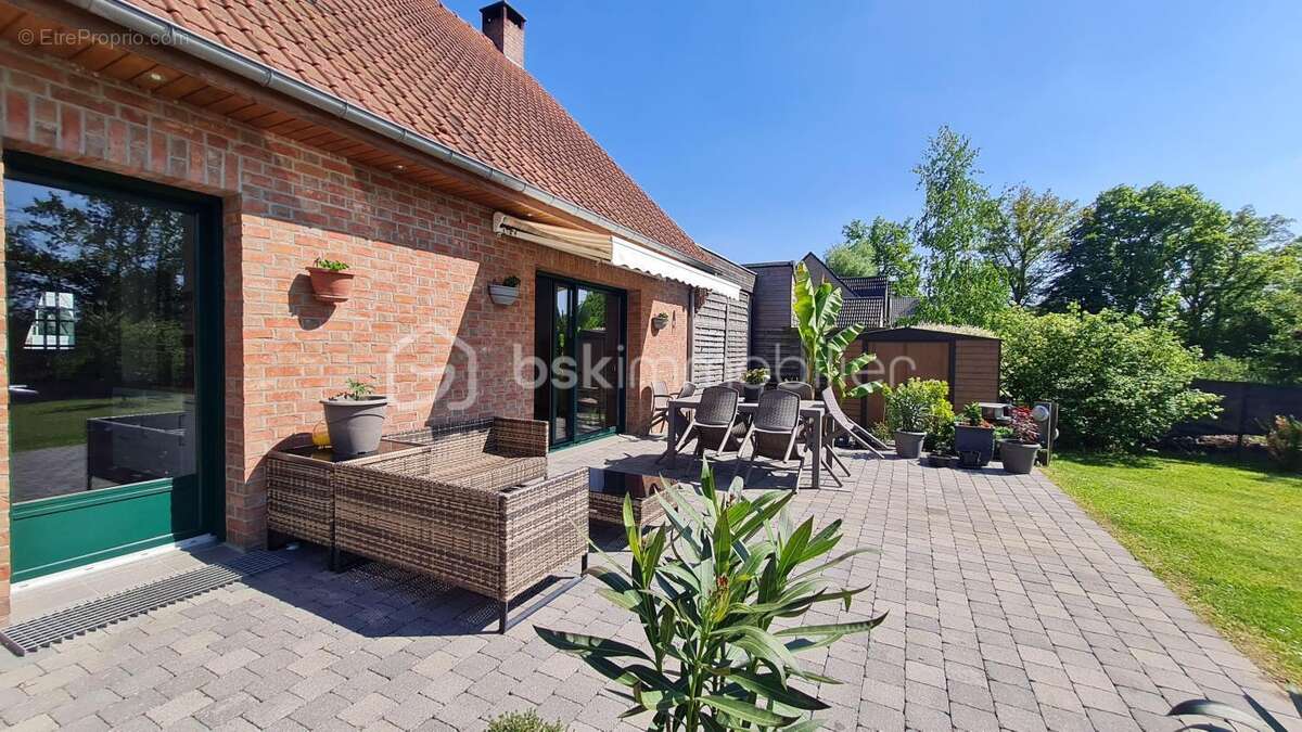 Maison à MERIGNIES