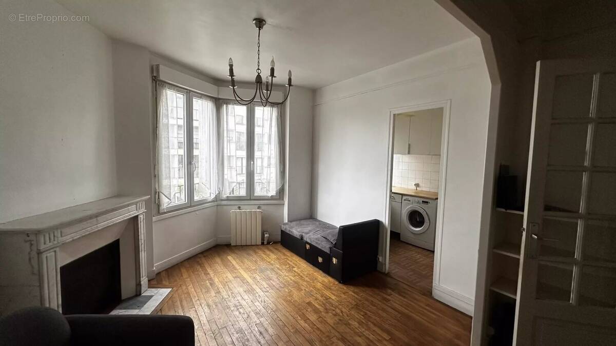 Appartement à ROMAINVILLE