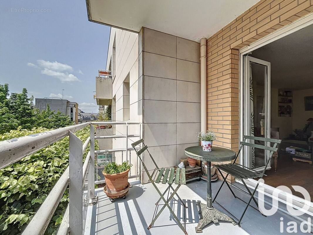 Photo 1 - Appartement à LA GARENNE-COLOMBES