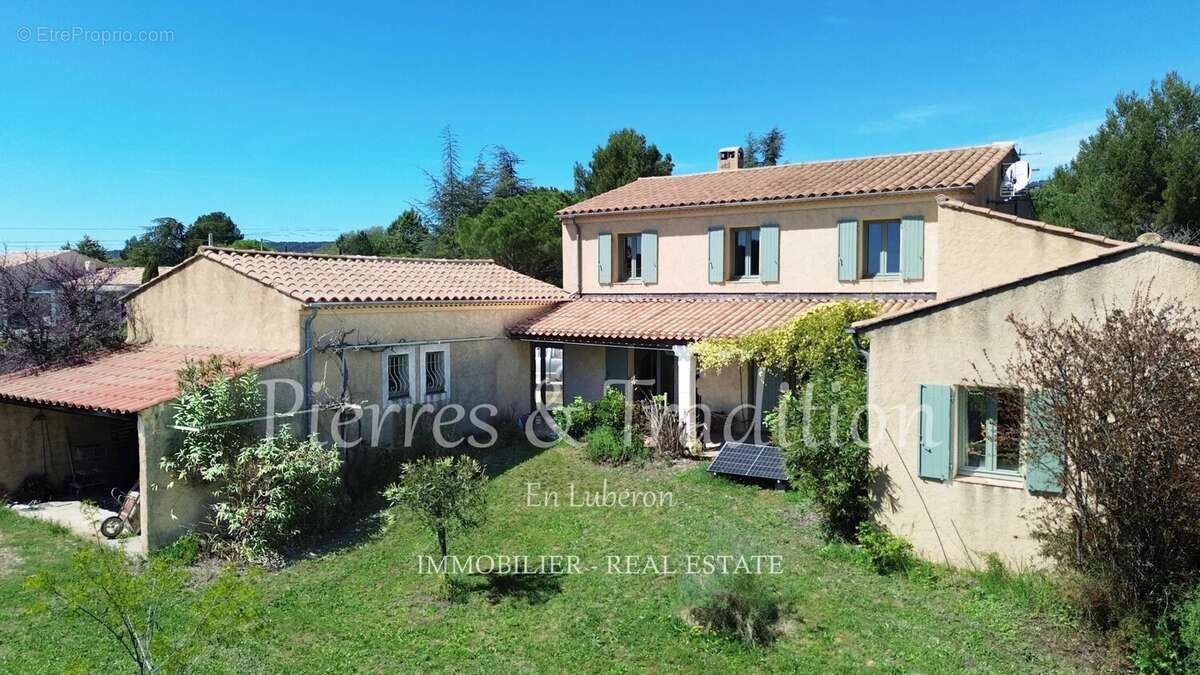 Maison à SAINT-SATURNIN-LES-APT