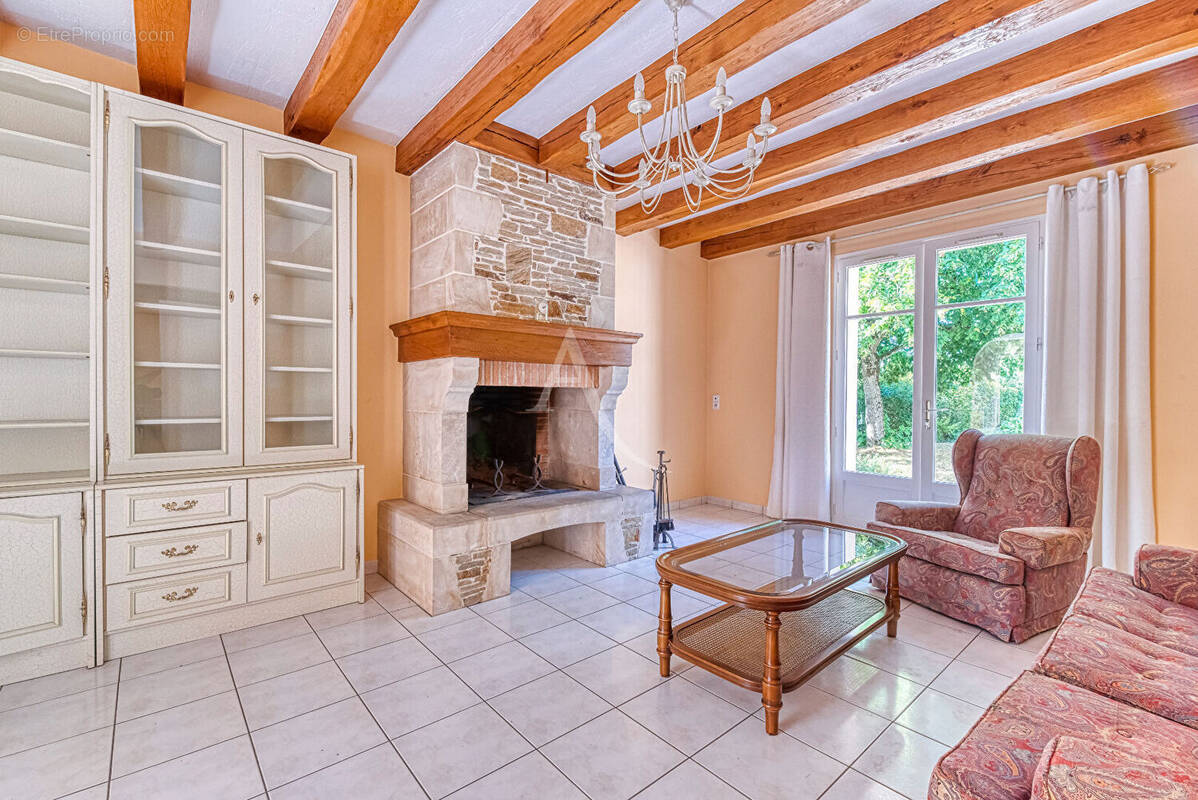 Maison à SAINT-BARTHELEMY-D&#039;ANJOU