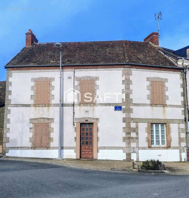 Photo 1 - Maison à BOUSSAC