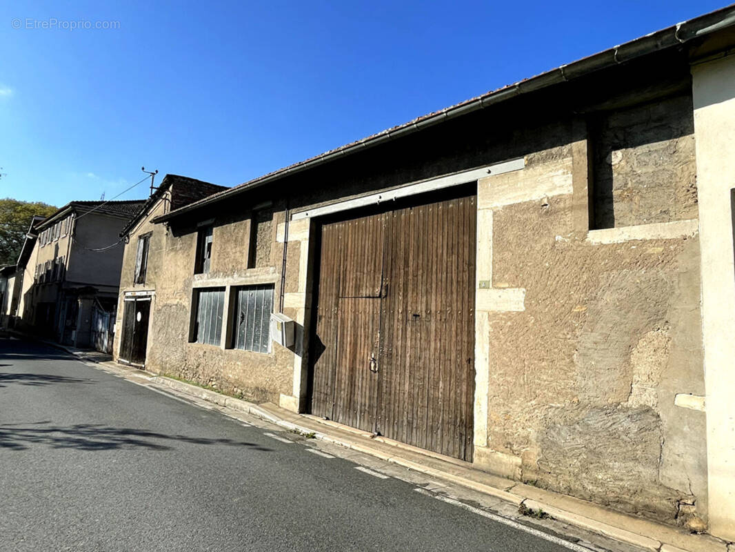 Maison à THOISSEY