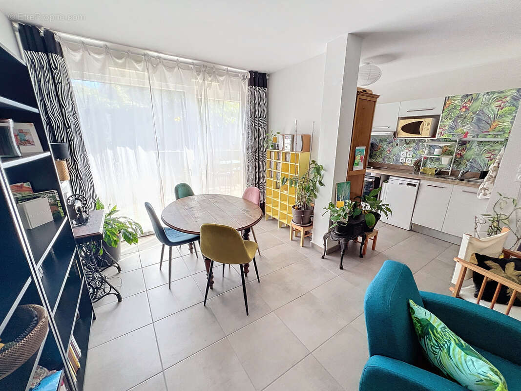 Appartement à LYON-8E
