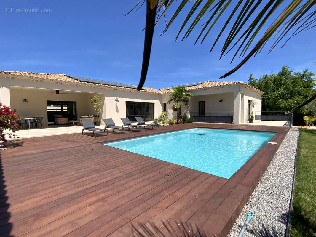 Maison à UZES
