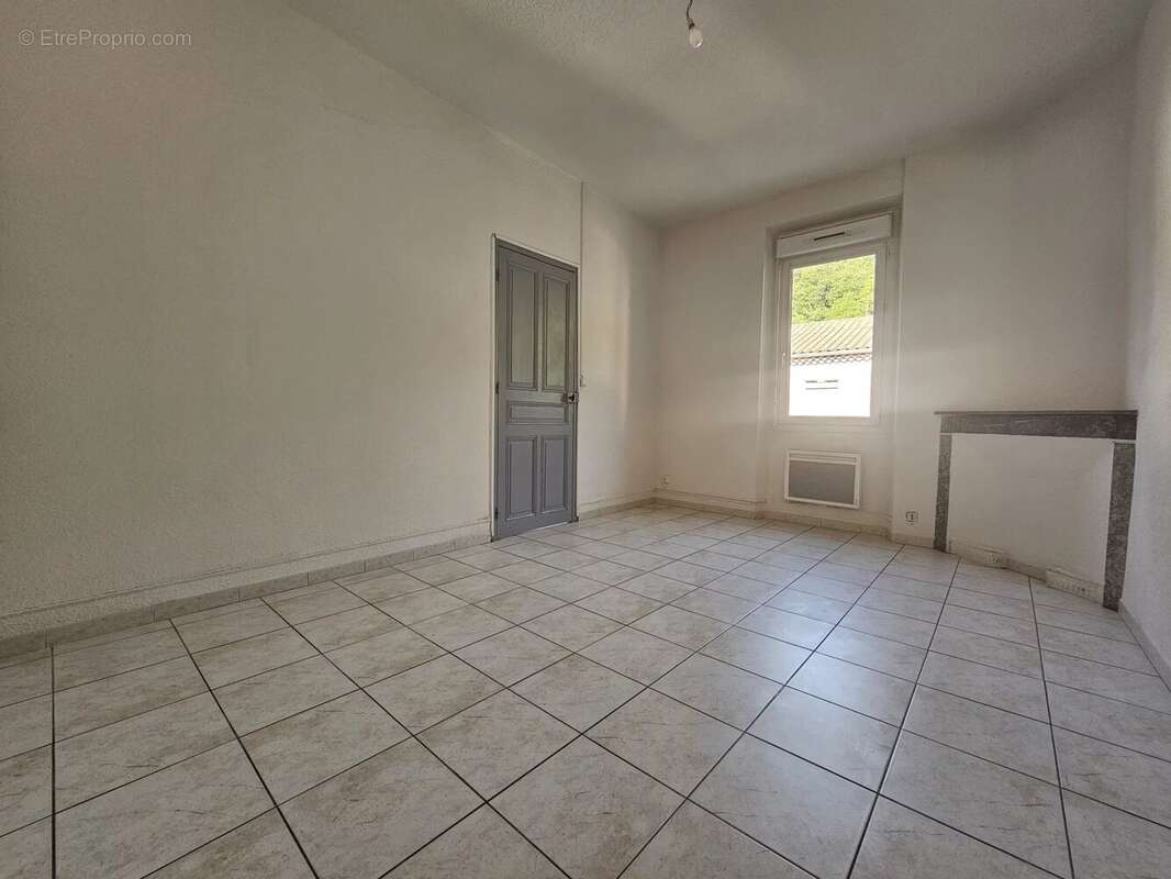 Appartement à LE TEIL
