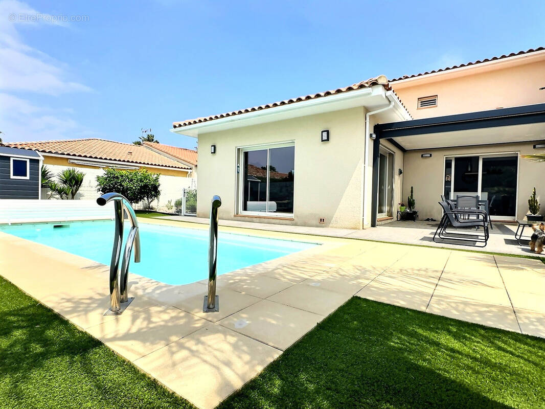 Maison à SAINT-CYPRIEN