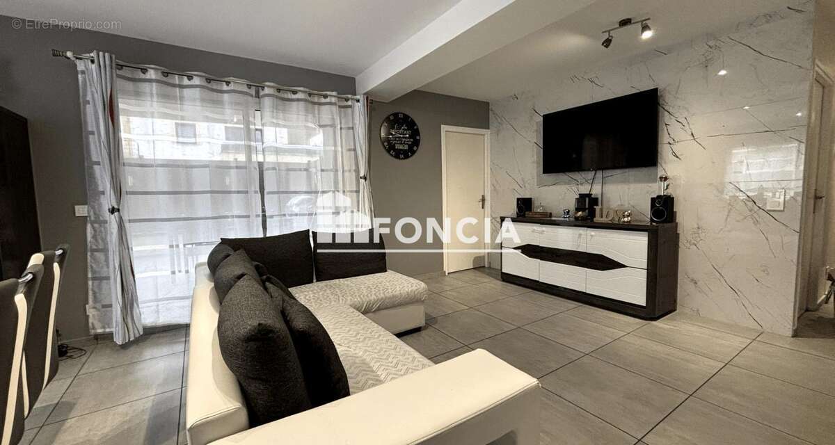 Appartement à LA CHAMBRE