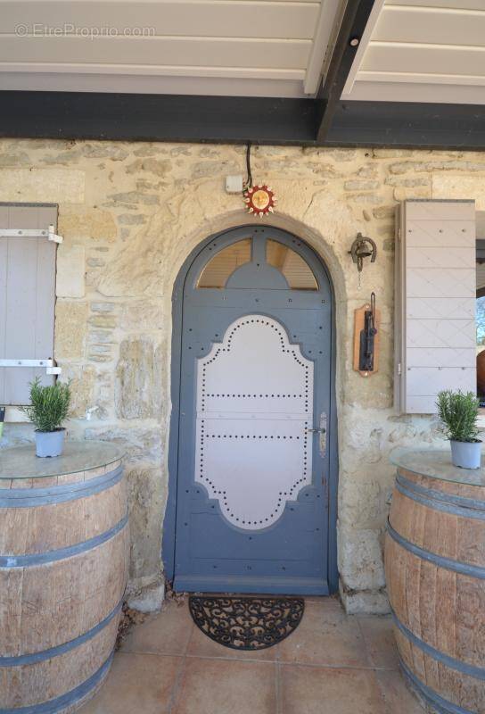 Maison à VERS-PONT-DU-GARD