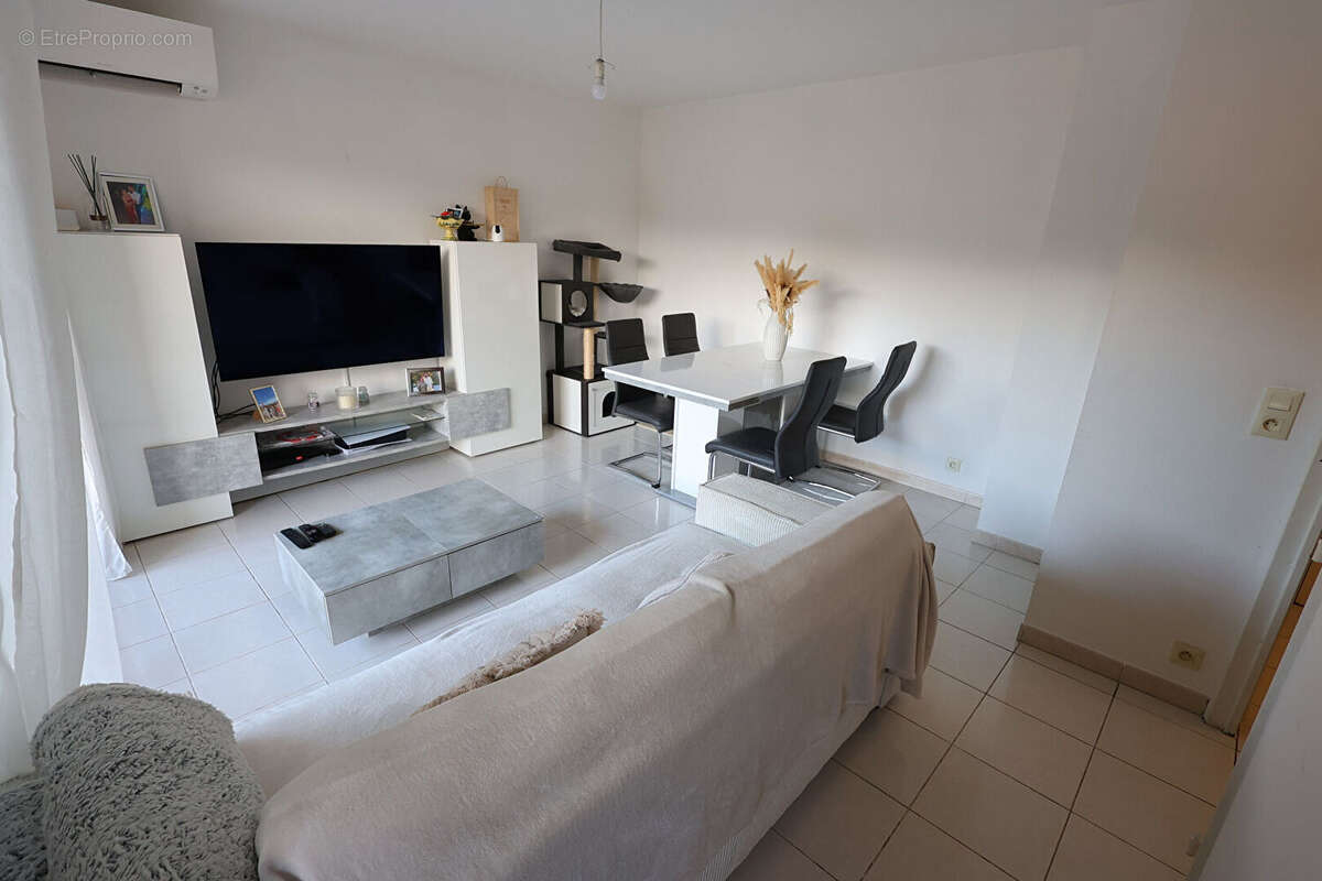 Appartement à PEGOMAS