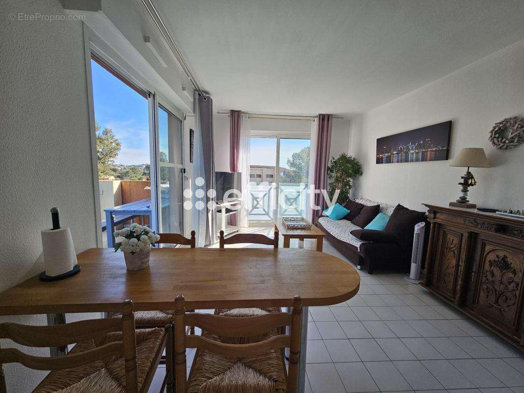 Appartement à SAINT-RAPHAEL