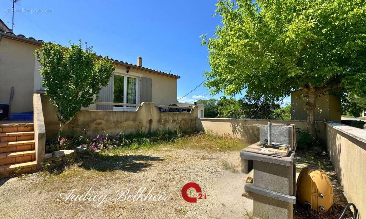 Appartement à MOUSSAC