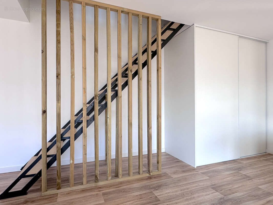 Appartement à MIGNALOUX-BEAUVOIR
