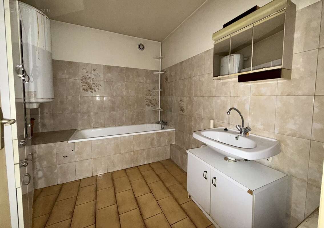 Appartement à BEZIERS