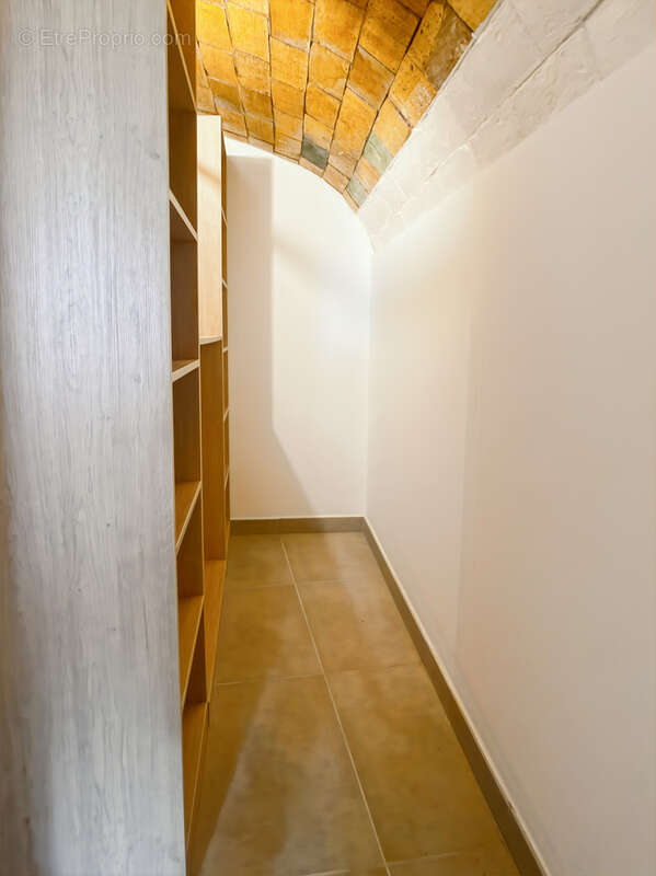 Appartement à LATTES