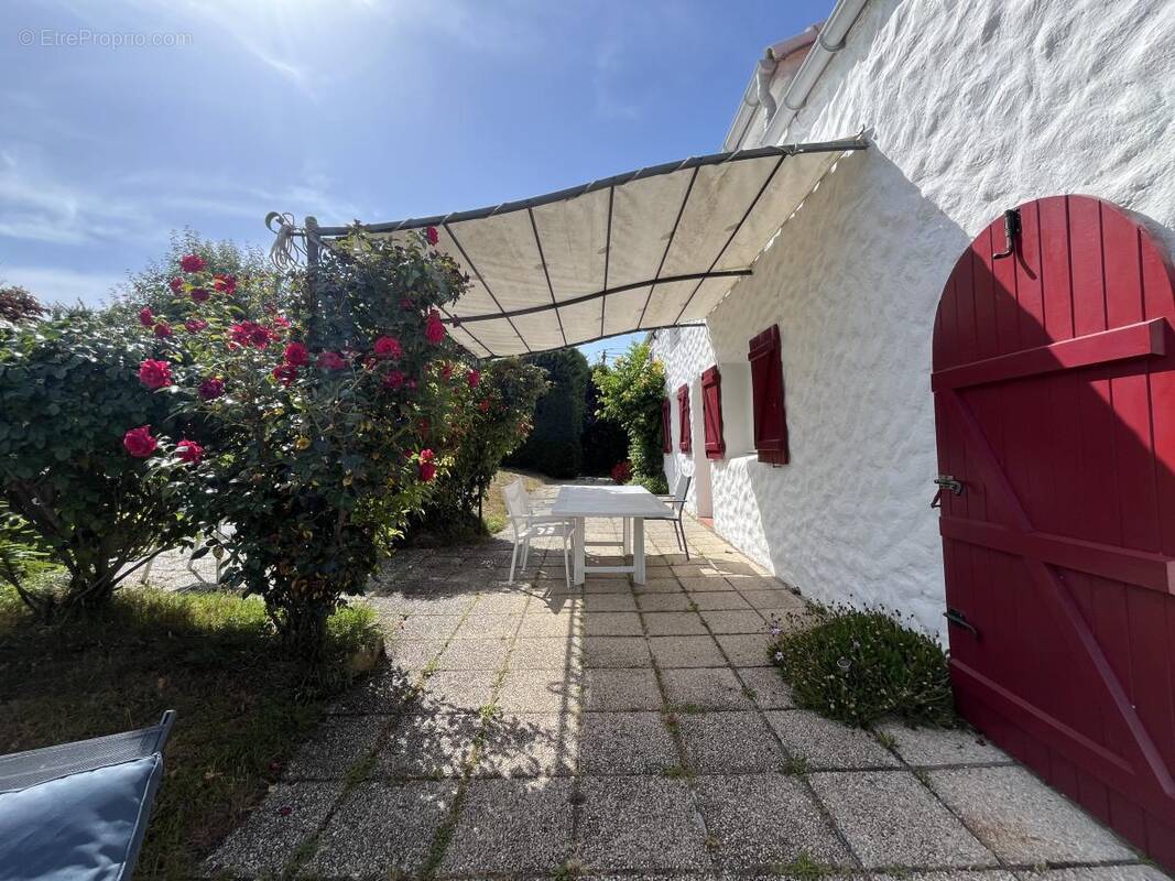 Maison à SAINT-MICHEL-CHEF-CHEF