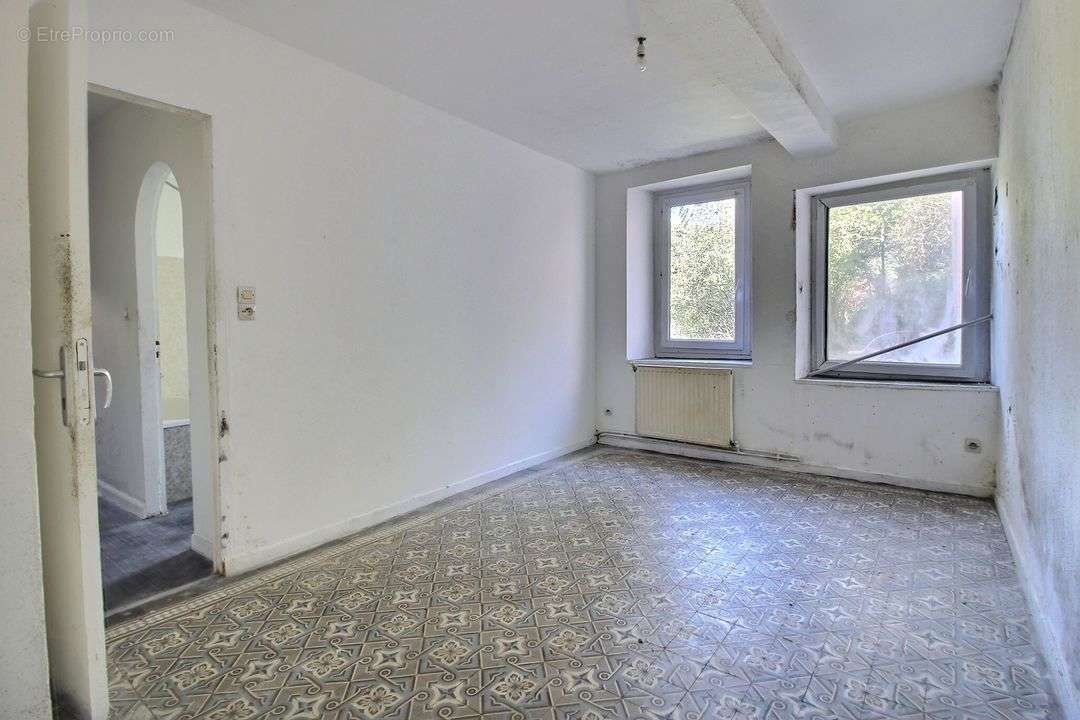 Appartement à FOURMIES