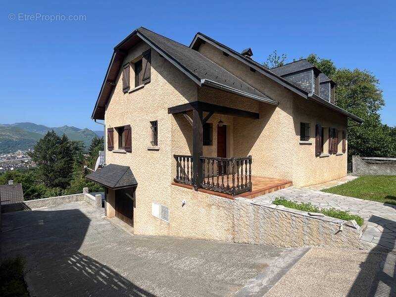 Maison à LOURDES