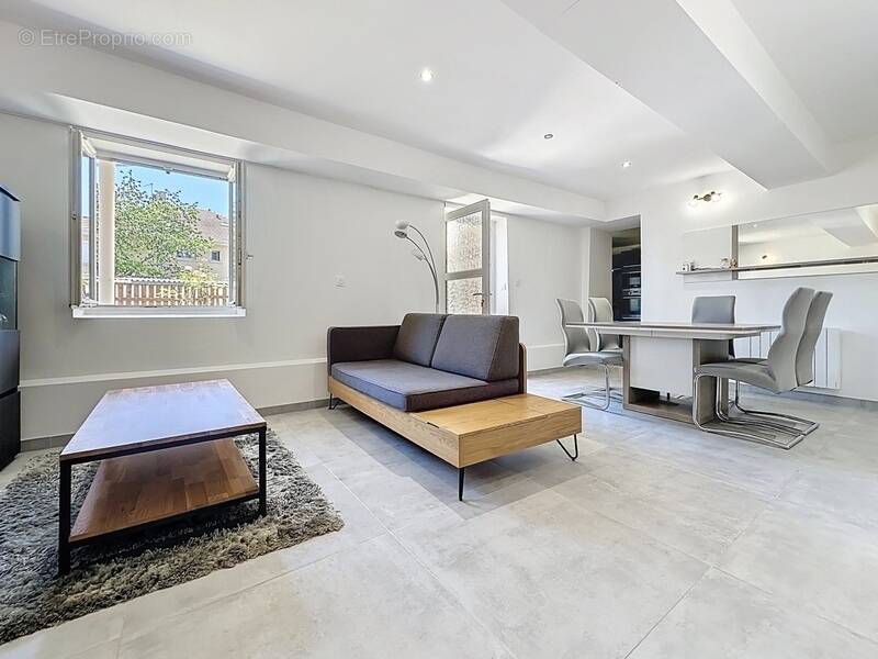 Appartement à MIONS