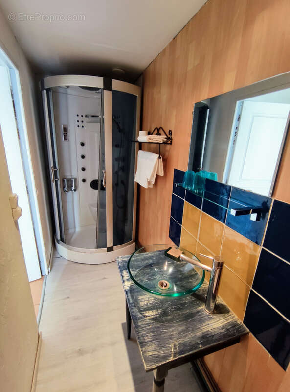 Appartement à VALS-LES-BAINS