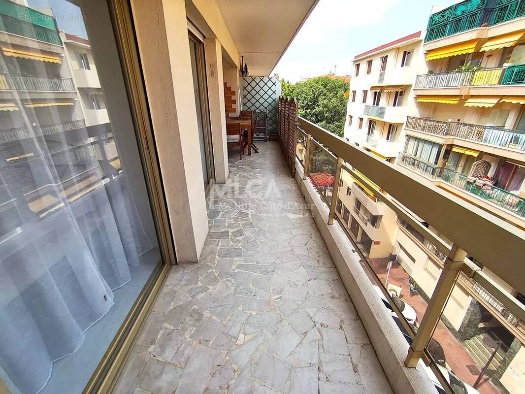 Appartement à ANTIBES