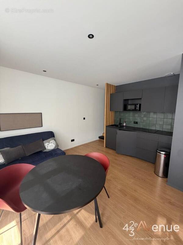 Appartement à SAINT-ETIENNE